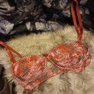 Orange kistch lace bra